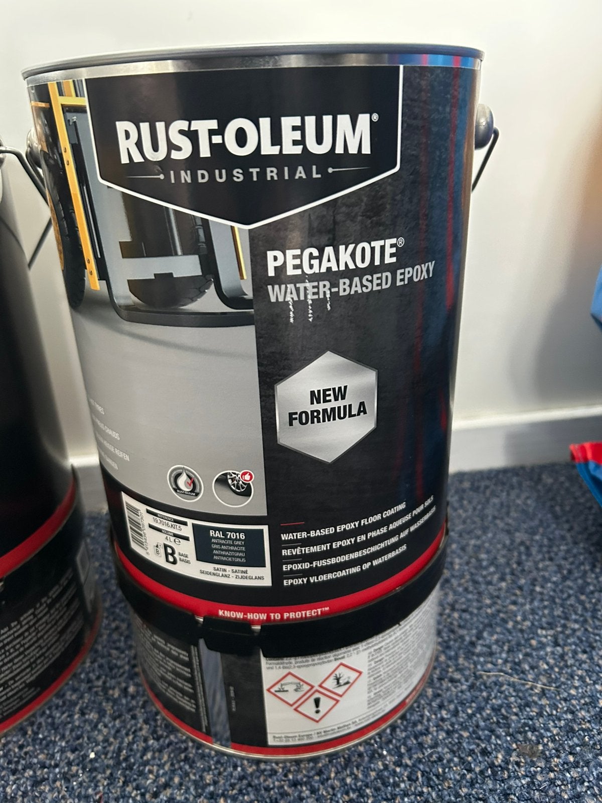Rustoleum Pegakote 2K Epoxy Vloercoating 5 ltr, 5401 primer, 5 tot 10 liter, Nieuw, Ophalen of Verzenden, Verf