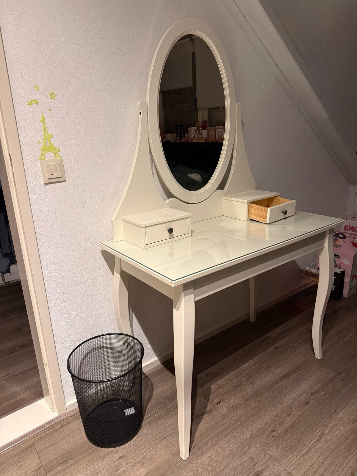 IKEA Hemnes kaptafel met spiegel en lades, Ophalen, Gebruikt, 100 tot 150 cm, 50 tot 100 cm