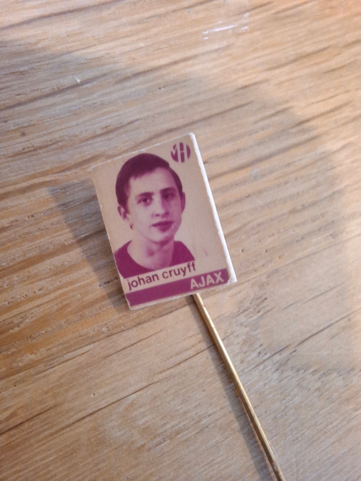 Vintage Johan Cruyff Ajax Speldje - Voetbal Legende, Ophalen of Verzenden, Gebruikt, Sport, Speldje of Pin
