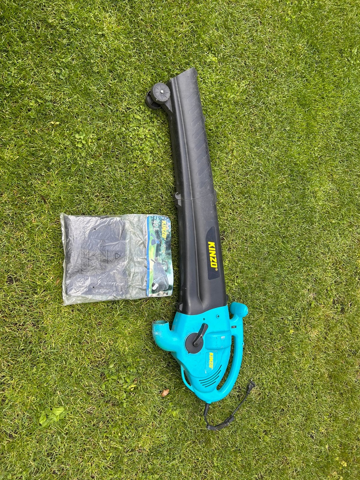 Kinzo Bladblazer/Bladzuiger 1800W - Regelbaar vermogen defec, Gebruikt, Handgedragen, Ophalen of Verzenden, Met opvangzak