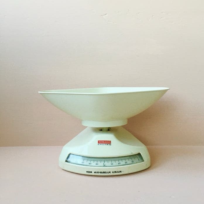 IZGS - Roomwitte vintage Tomado weegschaal, Ophalen of Verzenden