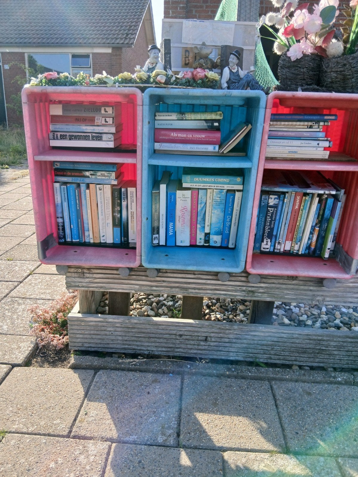 MINIBIEB STAVENISSE, Boeken, Ophalen