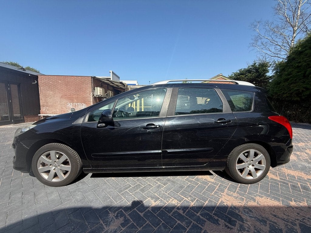 Peugeot 308 1.6 THP XT / Parkeersensoren / Airco / CruiseCon, Stof, Gebruikt, Zwart, 4 cilinders
