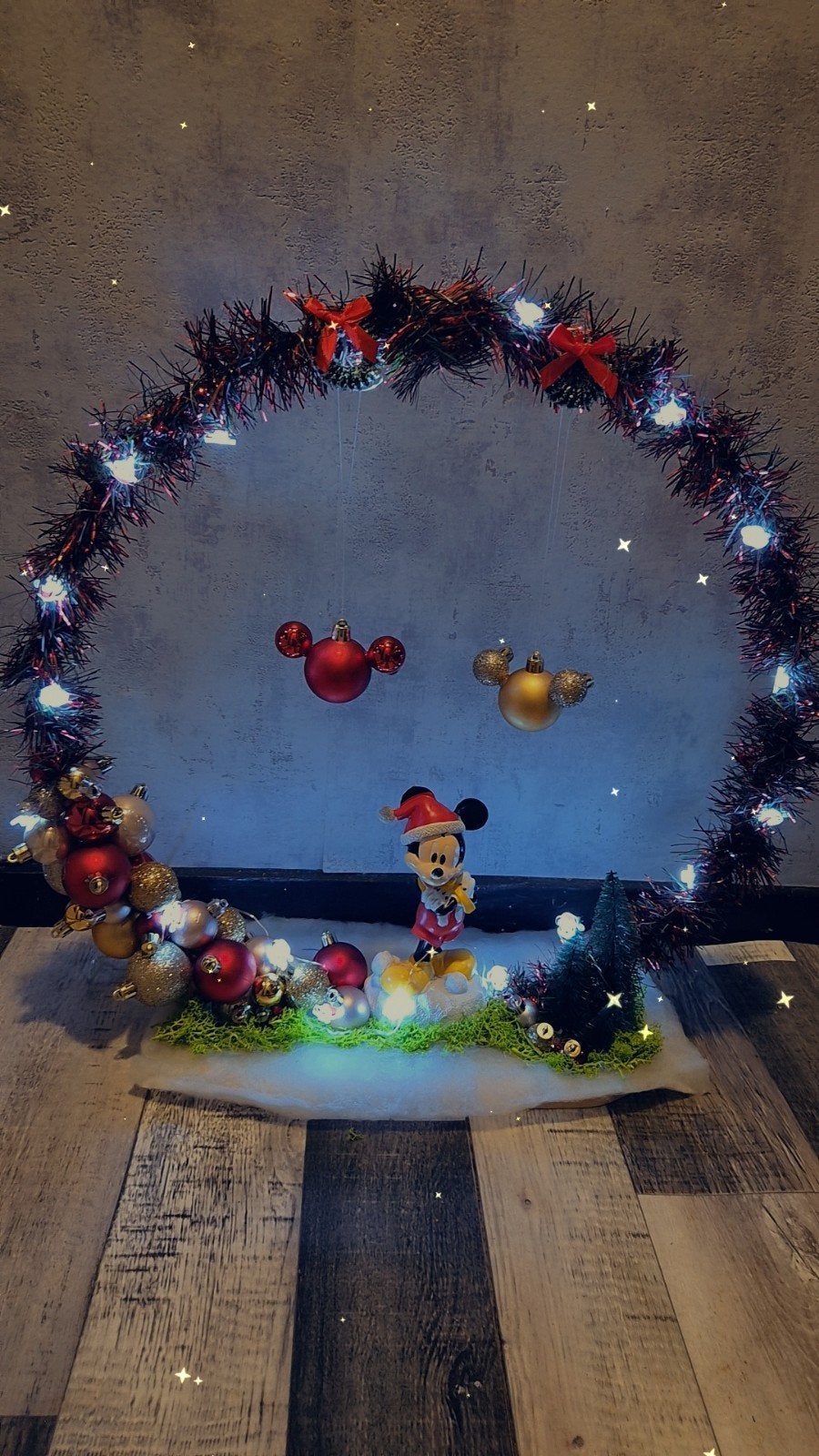 grote Mickey Mouse kerststuk, Ophalen of Verzenden, Nieuw