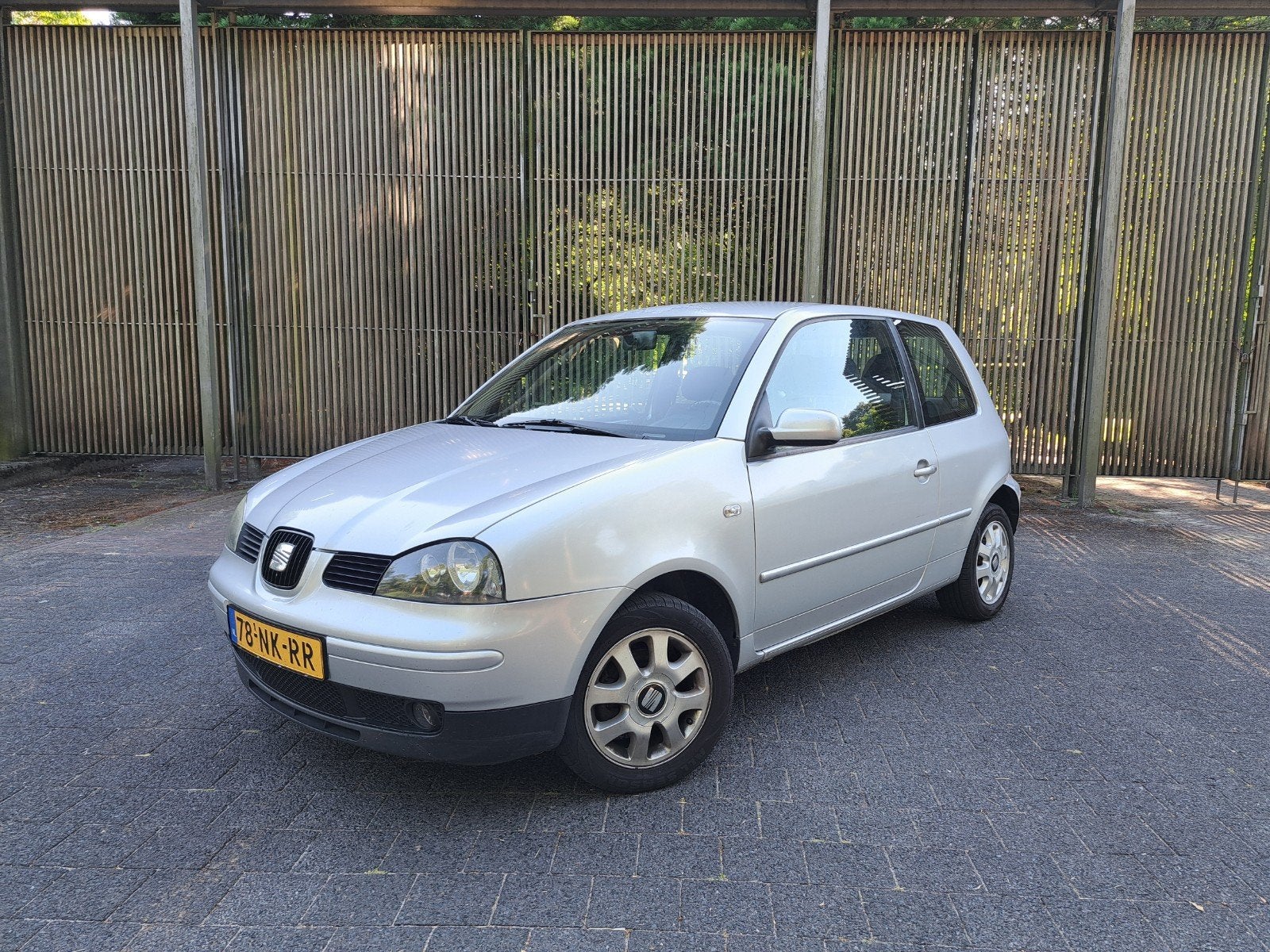 Seat Arosa 1.4 44KW 2003 Grijs (Handgeschakeld), Voorwielaandrijving, 31 €/maand, 4 stoelen, Origineel Nederlands