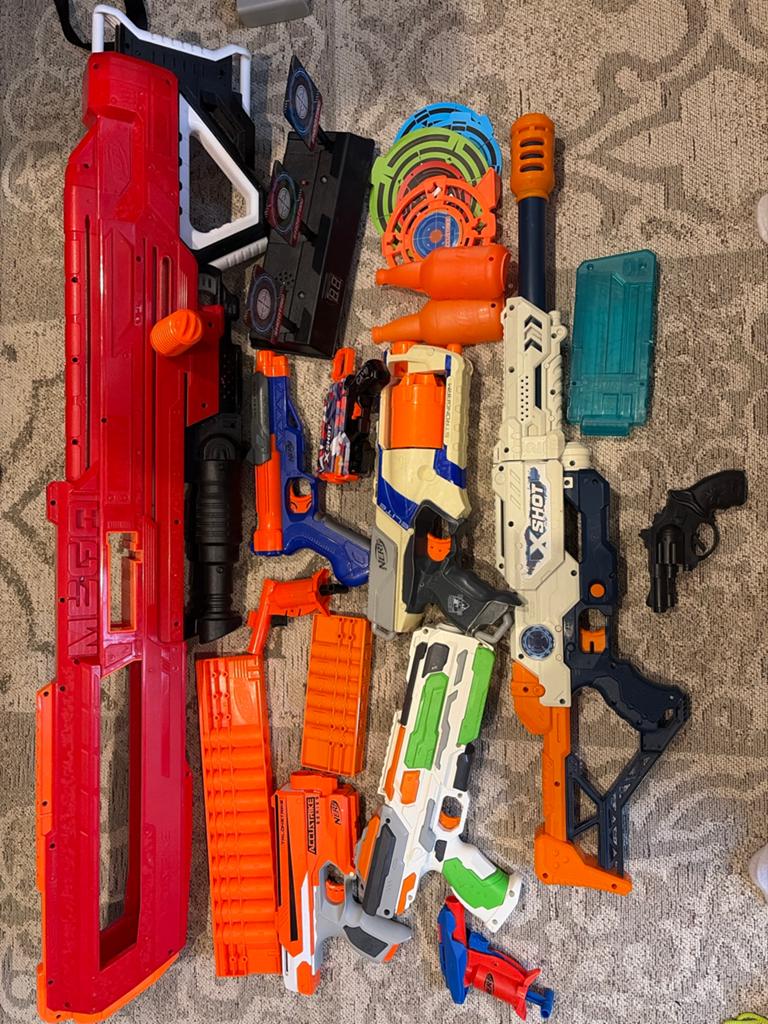 Grote Nerf Blaster Collectie met Accessoires, Ophalen, Gebruikt