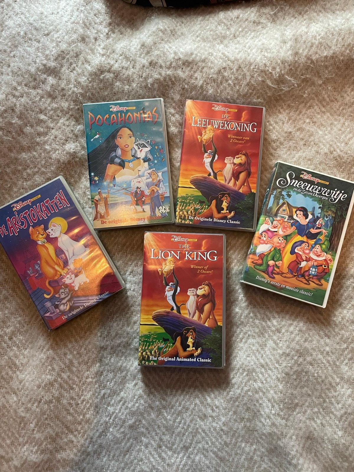 Disney VHS Collectie: De Leeuwenkoning, Pocahontas, Sneeuwwi, Cd's en Dvd's, Ophalen, Gebruikt, Tekenfilm, Nederlands