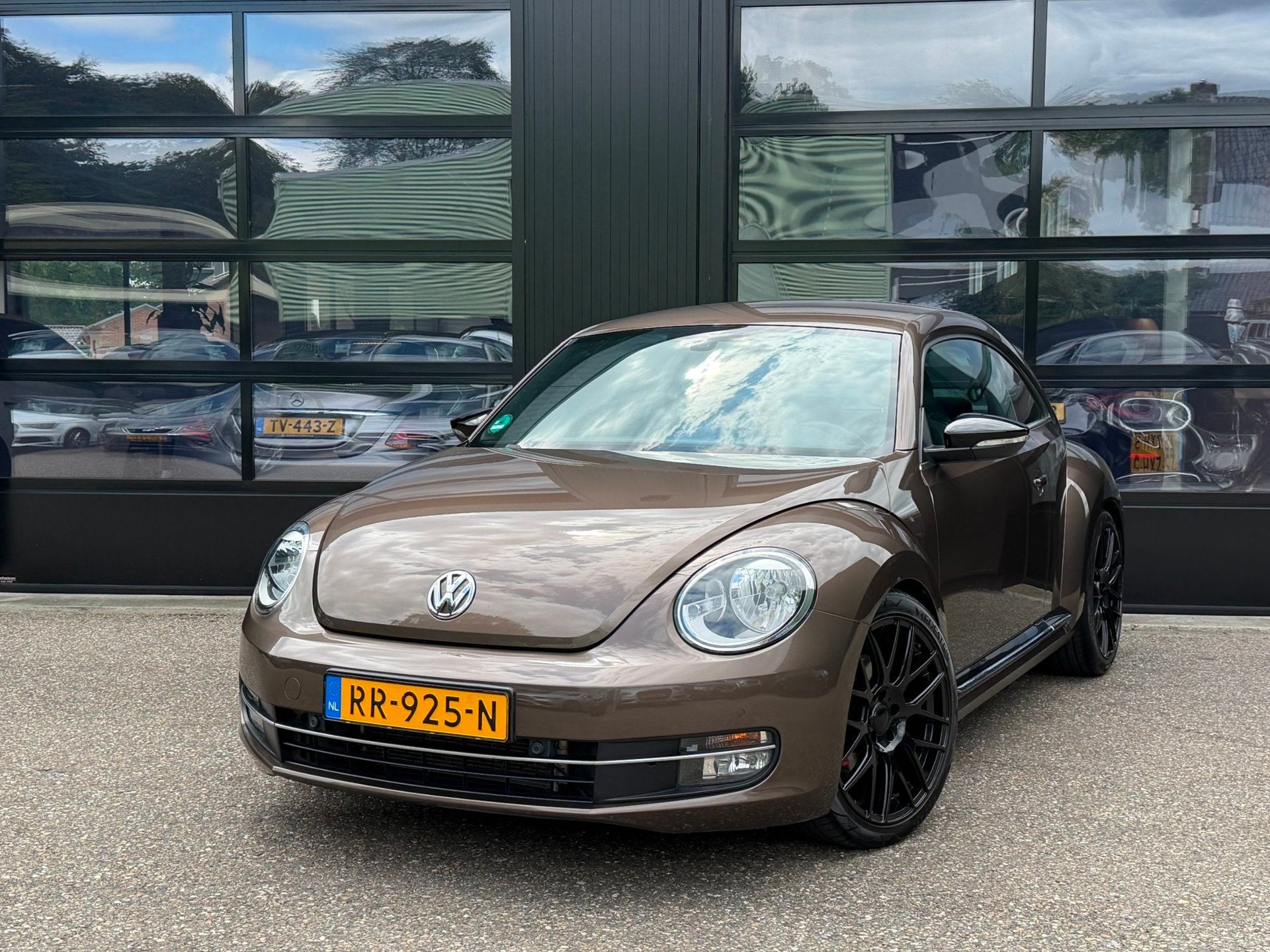 Volkswagen Beetle 2.0 TSI Sport Navi Camera Stoelverw Aut., Auto's, Volkswagen, Euro 5, Gebruikt, Beetle (Kever), 4 cilinders