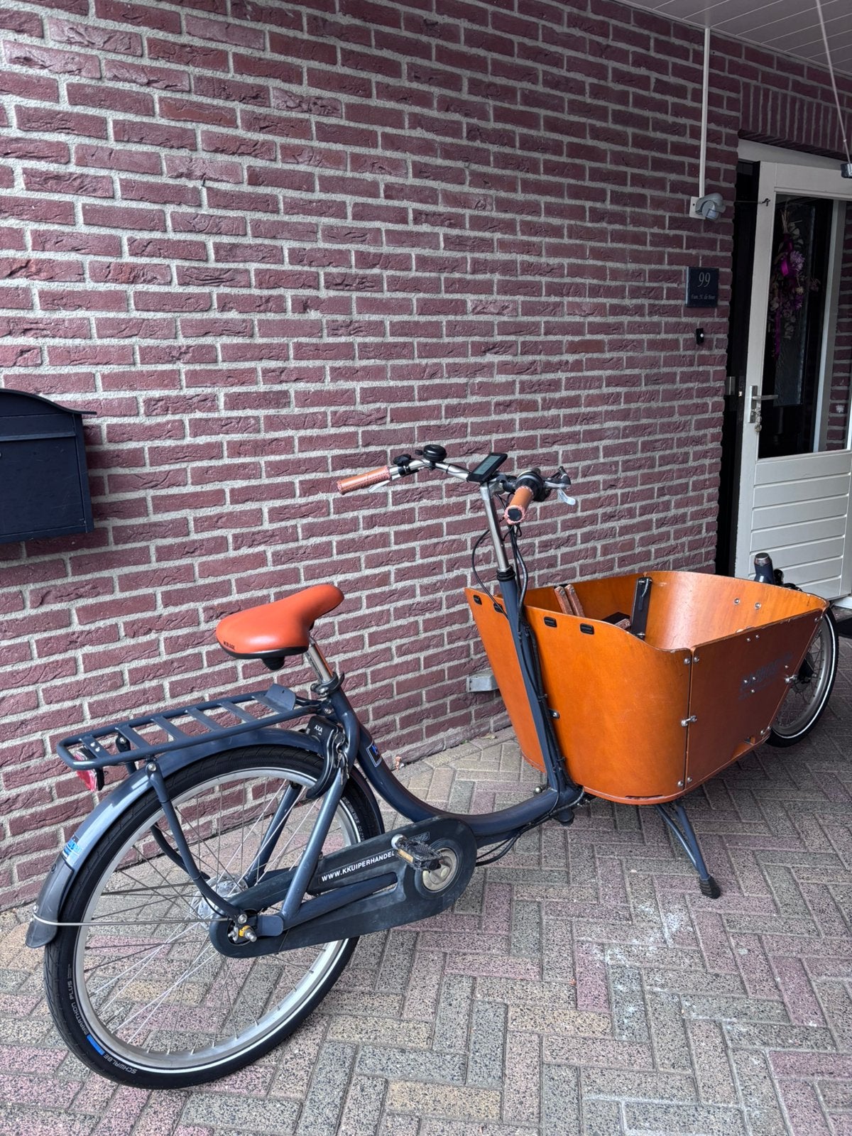 Elektrische bakfiets, Fietsen en Brommers, Fietsen | Bakfietsen, 4 kinderen of meer, Gebruikt, Huif, Schijfrem