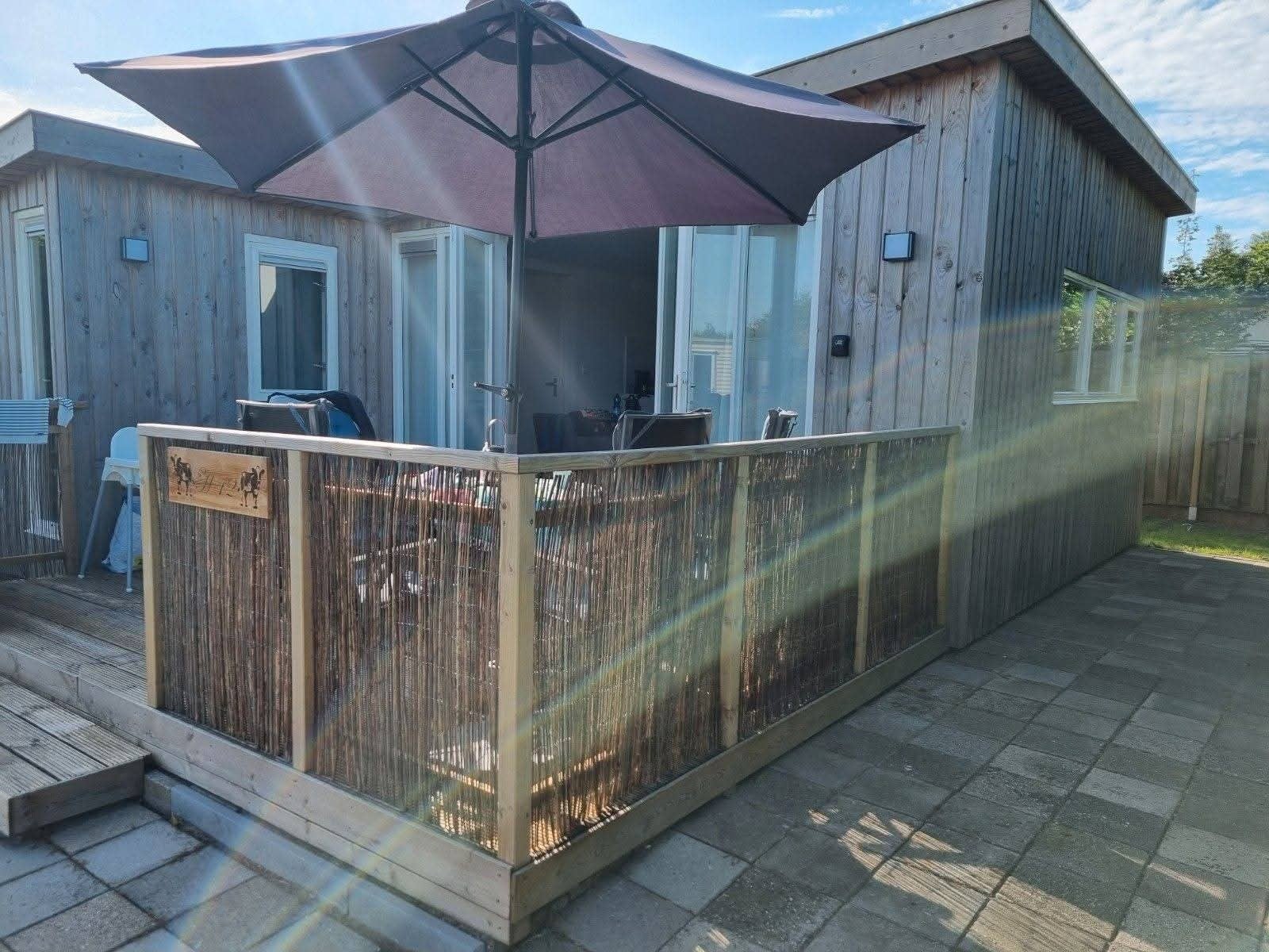 TE KOOP chalet in het Friese Westergeest, Laserparadijs, Info@laserparadijs.nl, Grou