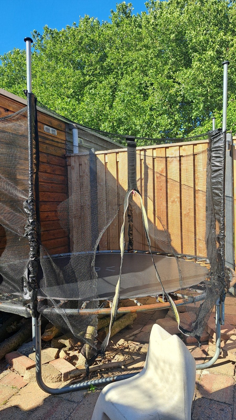 Trampoline gratis af te halen (zelf demonteren), Ophalen of Verzenden