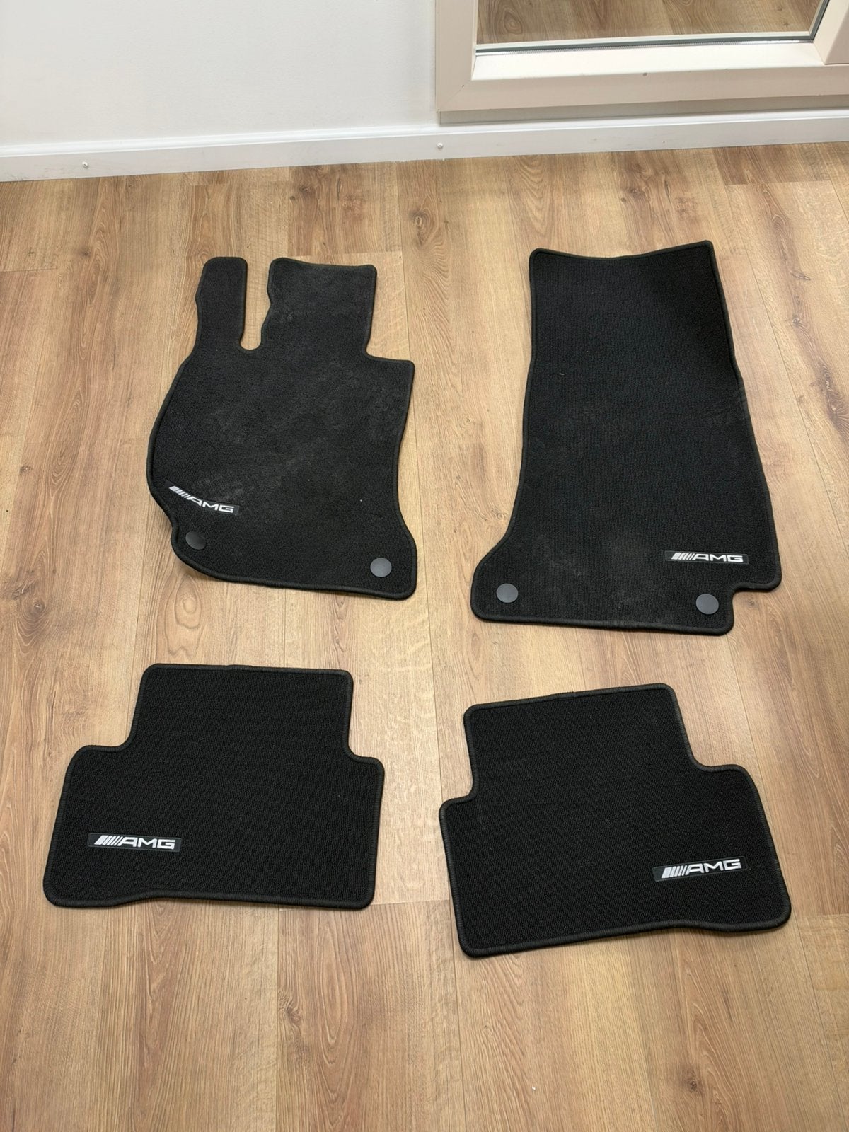 Bijna nieuw maten set c klasse w205 amg, Auto diversen, Ophalen of Verzenden, Zo goed als nieuw