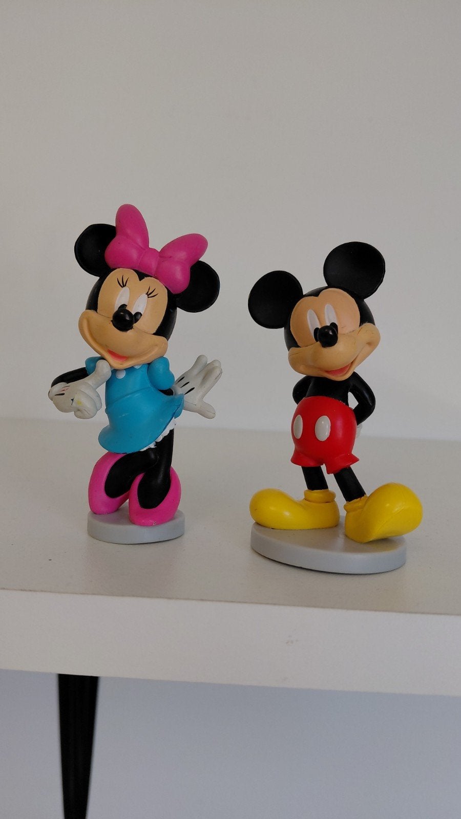 Minnie en Mickey mouse Disney figuren, Verzamelen, Poppetjes en Figuurtjes, Ophalen of Verzenden, Zo goed als nieuw