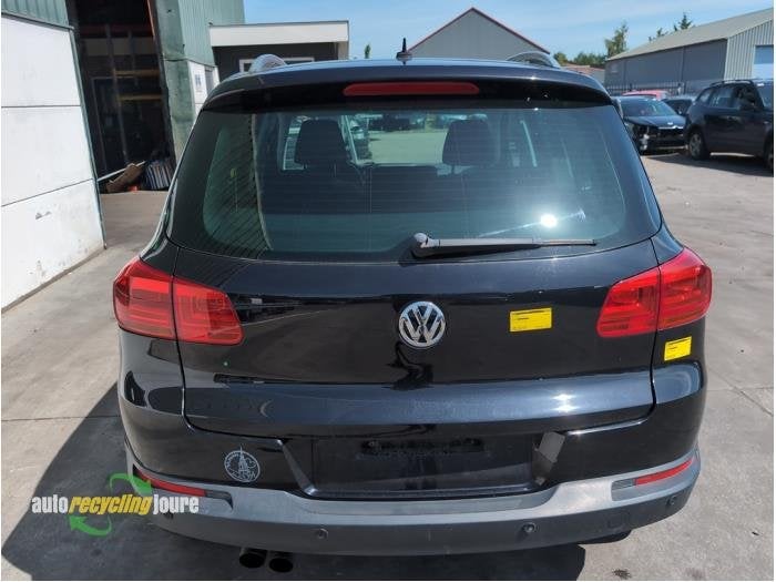 Achterklep van een Volkswagen Tiguan (LC9X), Gebruikt, Volkswagen, -, -
