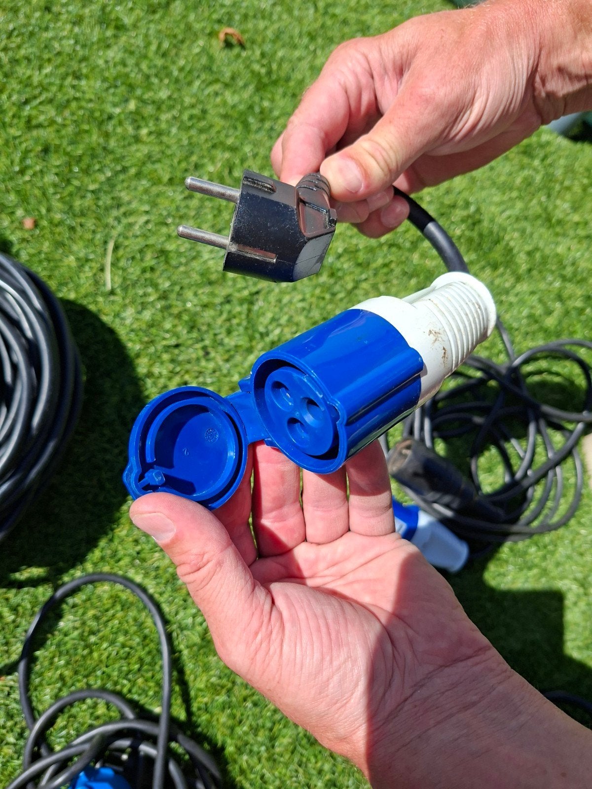 Camping verloopkabel 16A 230V Schuko naar CEE vrouwelijk, Ophalen, Gebruikt