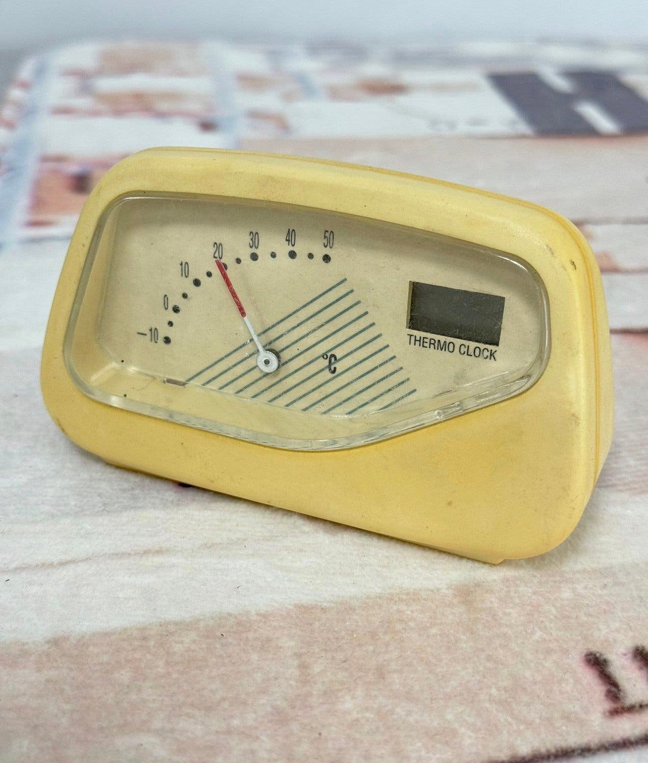 Retro vintage Thermometer thermo-clock klok geel 11x7cm, Verzamelen, Ophalen of Verzenden, Huis en Inrichting