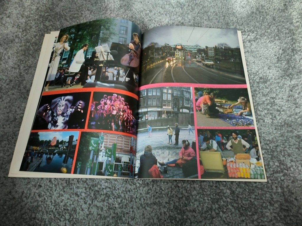 Stedelijk jaarverslag ons Amsterdam 1987 nr 11, Boeken, Ophalen of Verzenden, 20e eeuw of later, Zo goed als nieuw