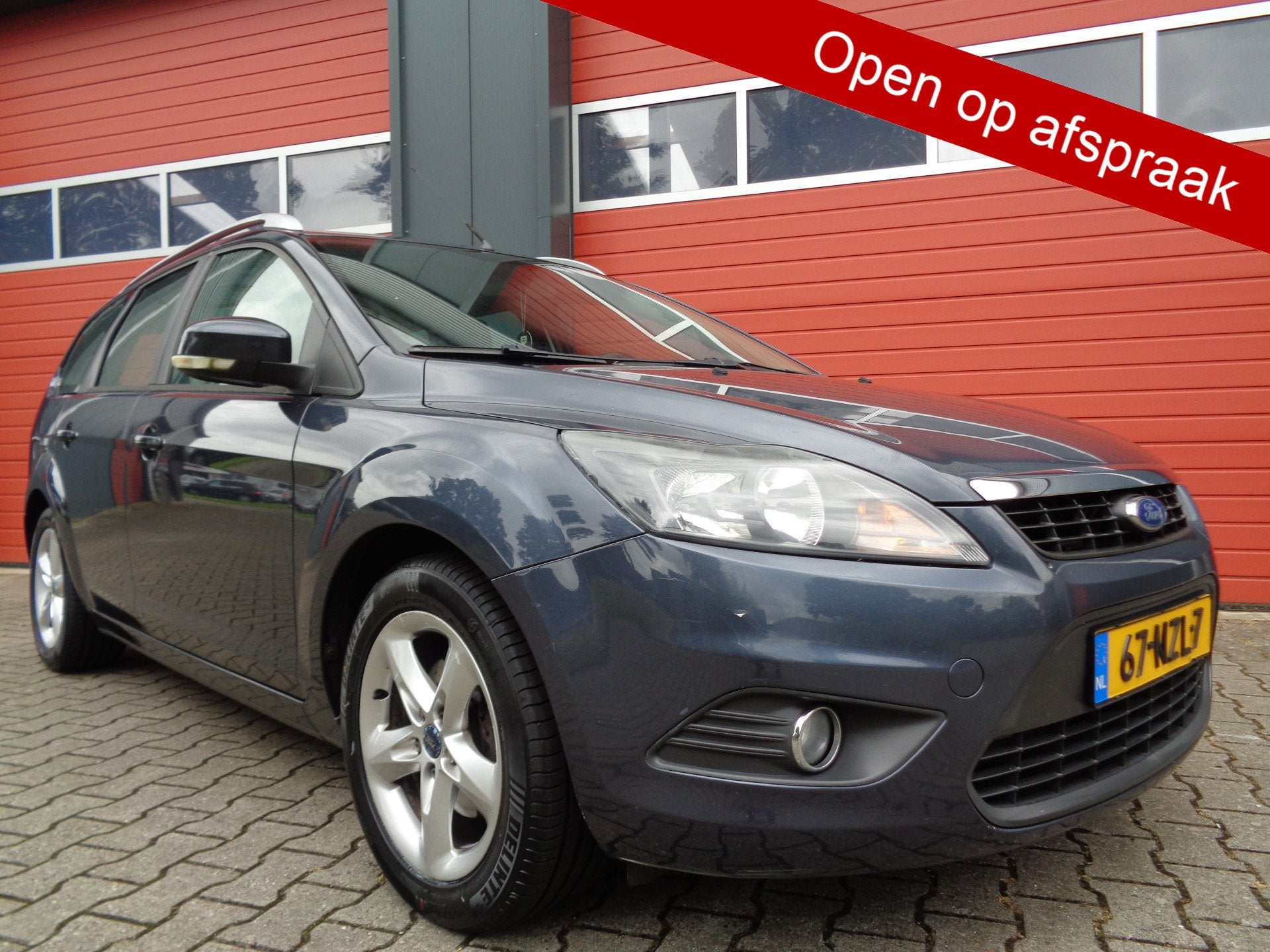 Ford FOCUS Wagon 1.6 Comfort 101PK Airco Cruise LMV Trekhaak, Auto's, Gebruikt, 635 kg, Origineel Nederlands, Handgeschakeld
