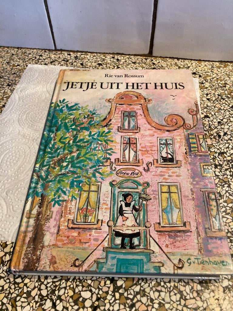Jetje uit het huis, Ophalen of Verzenden, Gelezen