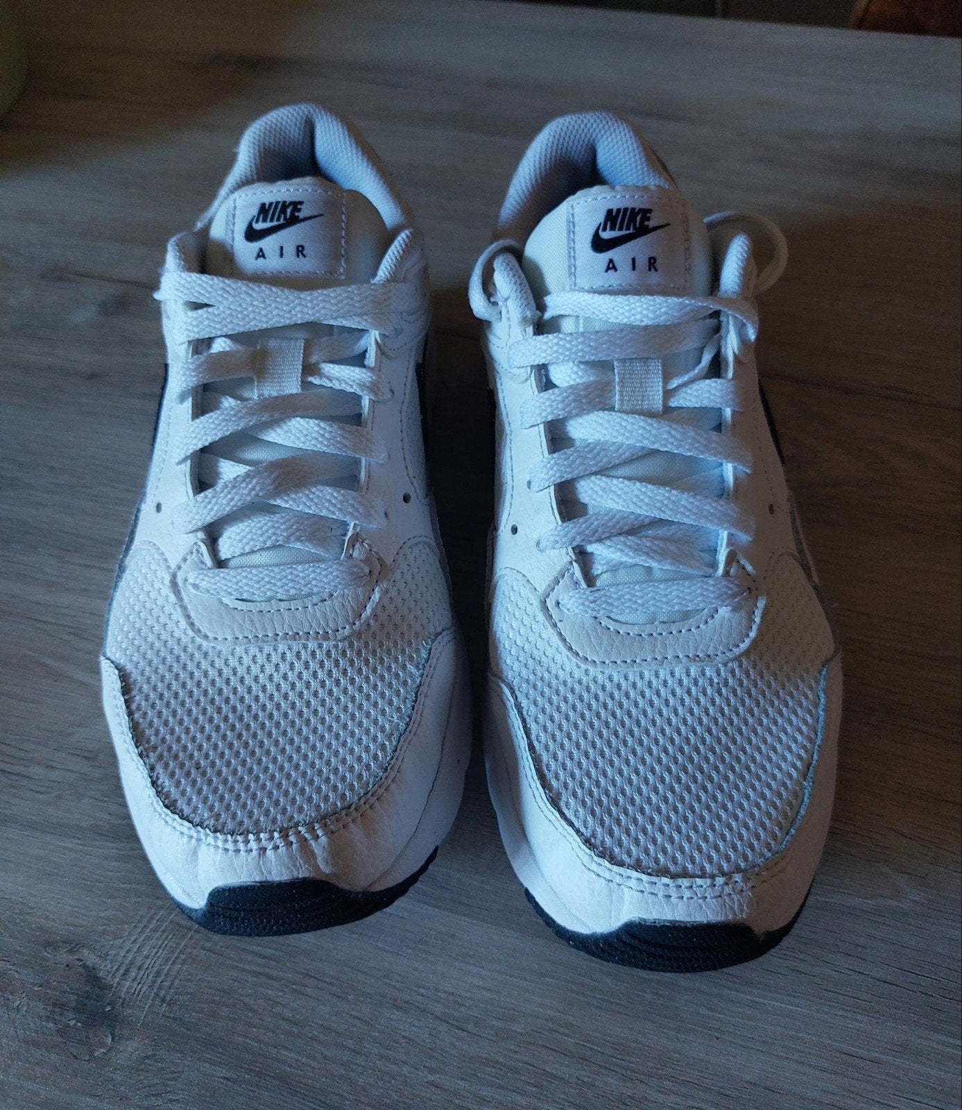 Nike Air  sneakers wit - maat 39, Ophalen, Sportschoenen, Zo goed als nieuw, Jongen