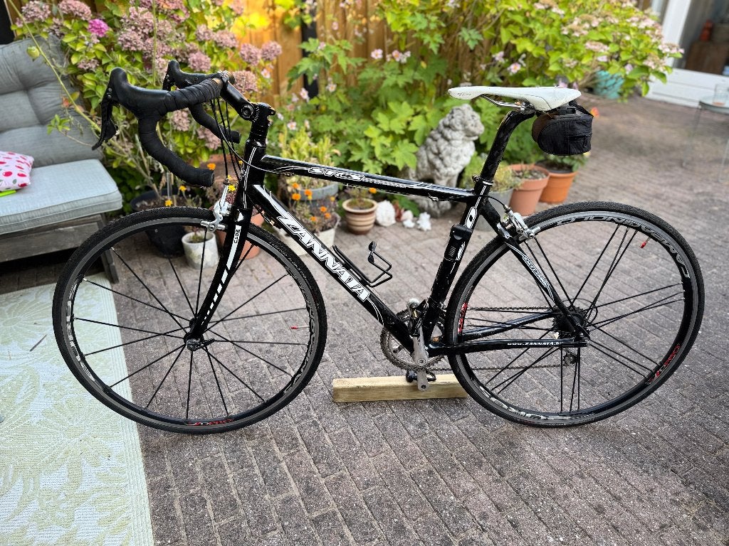 Zannata Z40, Carbon mt 49, 28 inch, Gebruikt, Velgrem, Aluminium