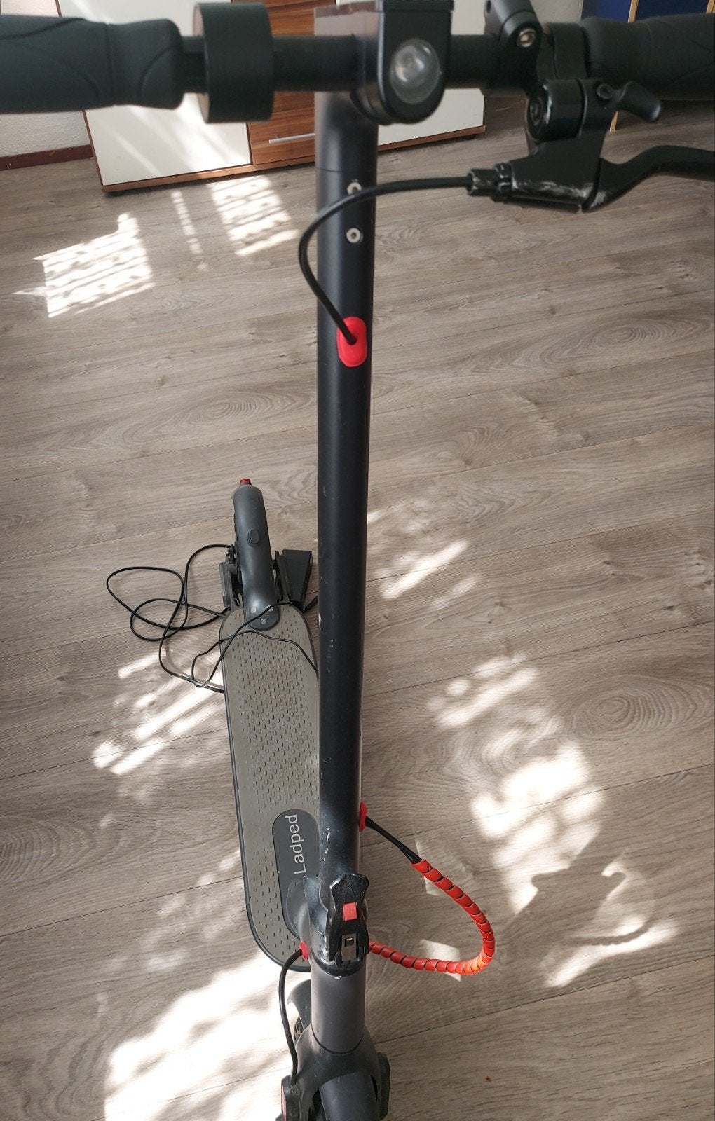 Ladped elektrische step - Zo goed als nieuw, Fietsen en Brommers, Steps, Ophalen of Verzenden, Zo goed als nieuw, Elektrische step (E-scooter)