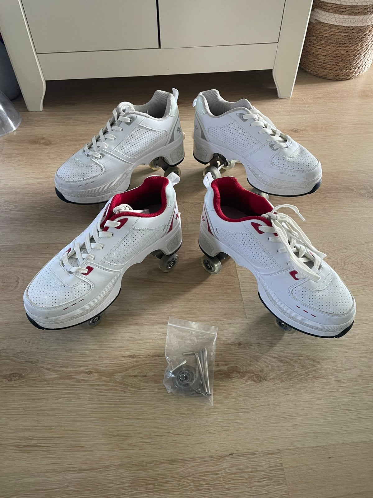 Schoenen met wieltjes, Ophalen of Verzenden, Zo goed als nieuw