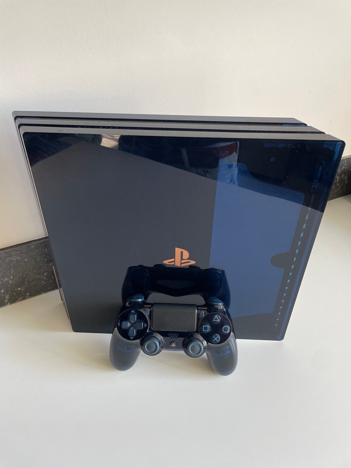 PS4 Pro 500 Million Limited Edition - Zeldzaam!, Spelcomputers en Games, Gebruikt, Ophalen of Verzenden, 1 TB, Met 1 controller