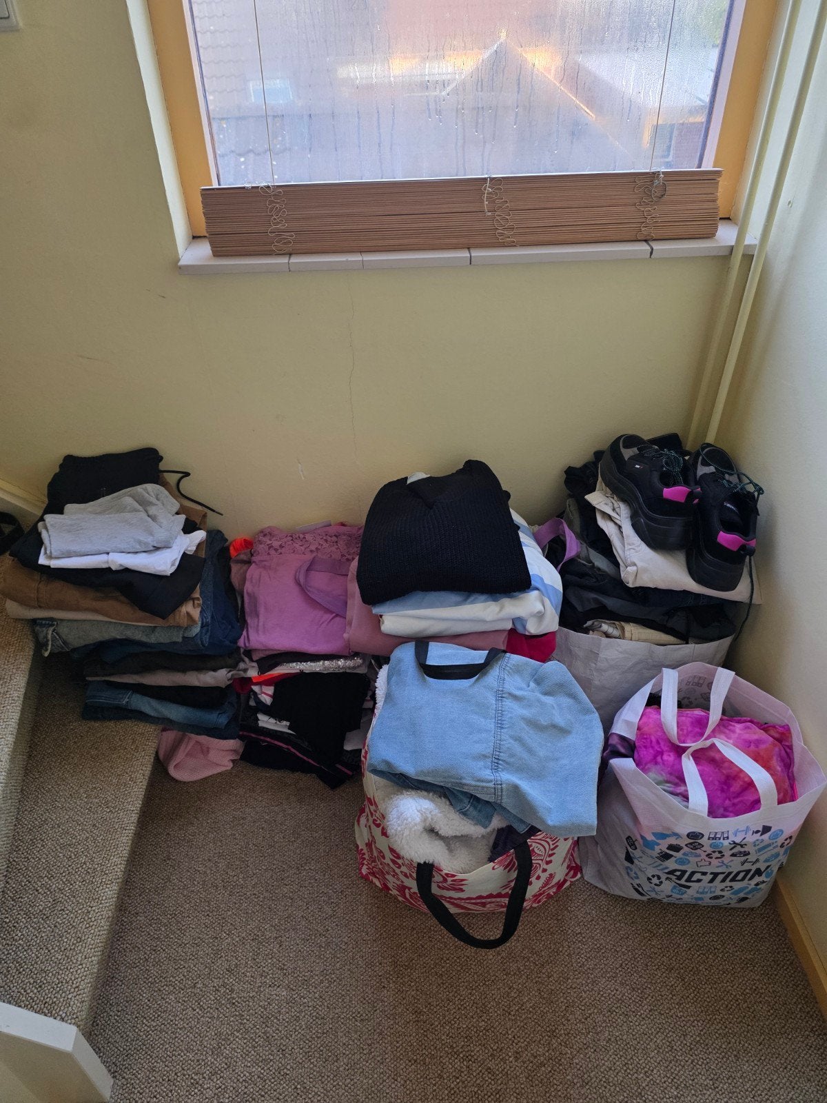 Partij Dames Kleding maat s, Kleding | Dames, Ophalen, Zo goed als nieuw, Maat 38/40 (M)
