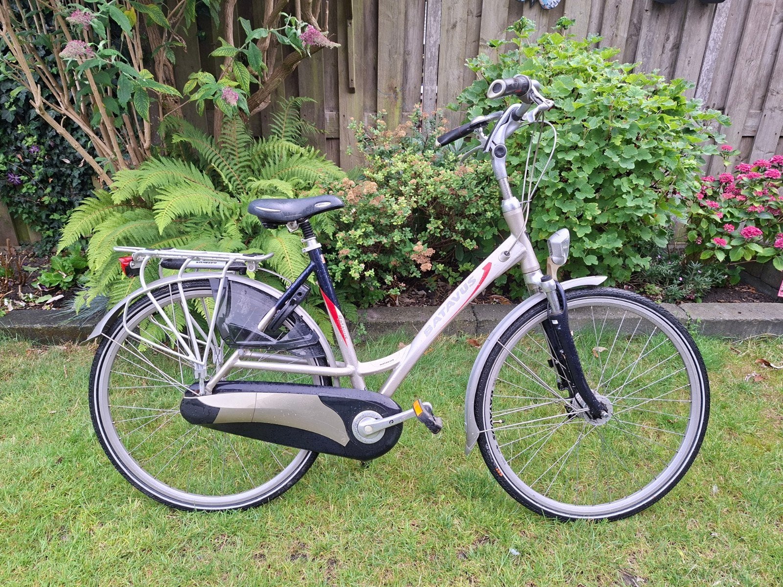 Batavus Monte Carlo Damesfiets met 8 versnellingen, Ophalen, Versnellingen, Batavus, 53 tot 56 cm
