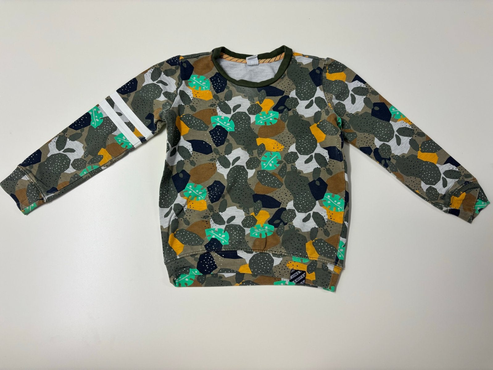 B.Nosy longsleeve met bladerenprint - Maat 110, Kinderen en Baby's, Kinderkleding | Maat 110, Ophalen of Verzenden, Gebruikt, Jongen