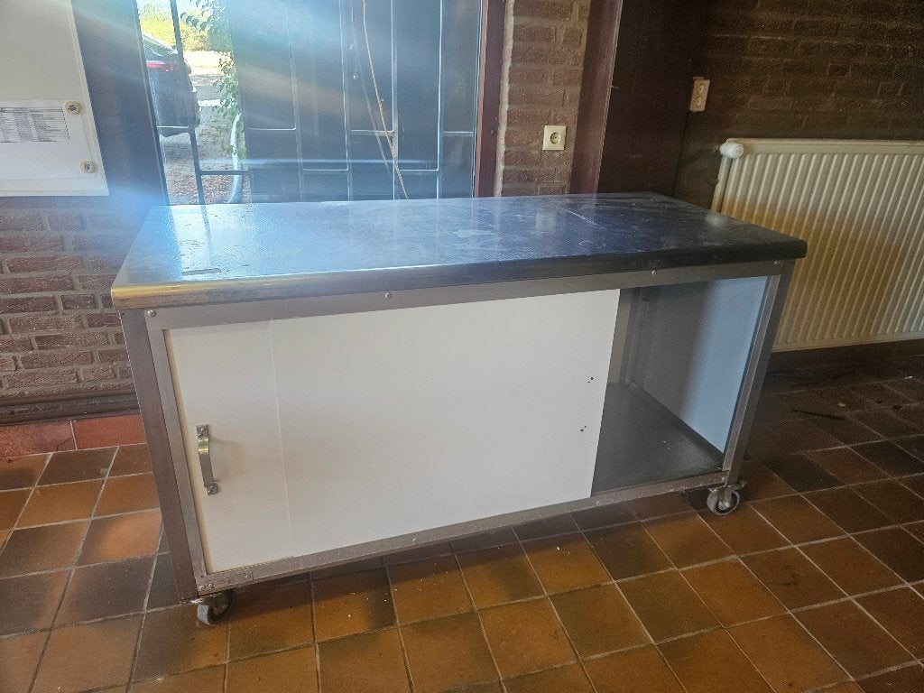 RVS werktafel op wielen met schuifdeuren Horeca, Ophalen, Gebruikt, RVS Meubilair