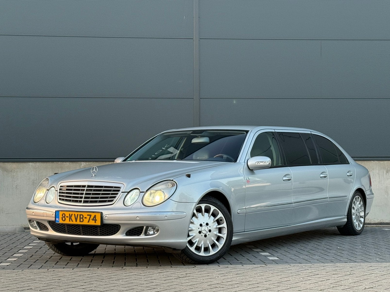 | BINZ | Limousine | BTW auto | 3.5L Benzin | Luchtvering |, Auto's, Overige Auto's, Automaat, Achterwielaandrijving, 8 stoelen