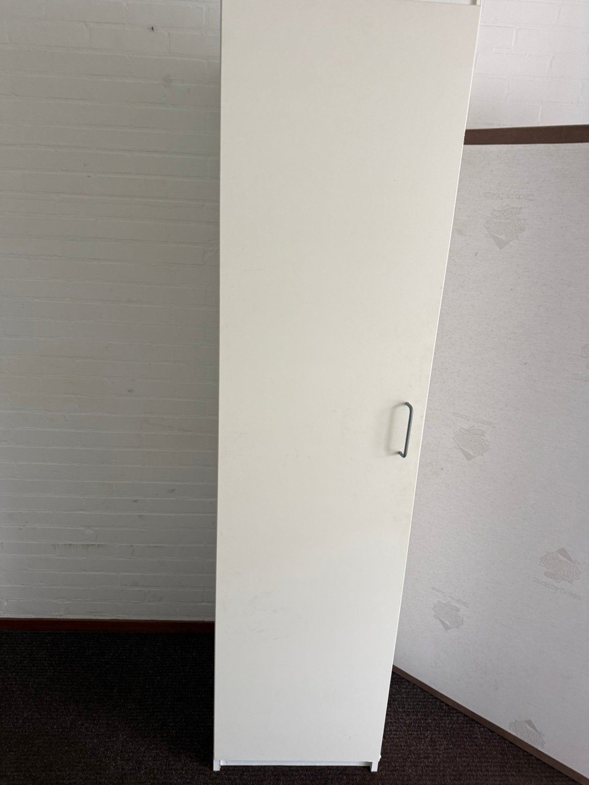 Witte kast, Huis en Inrichting, Kasten | Kledingkasten, Ophalen of Verzenden, Zo goed als nieuw, 50 tot 75 cm, 200 cm of meer