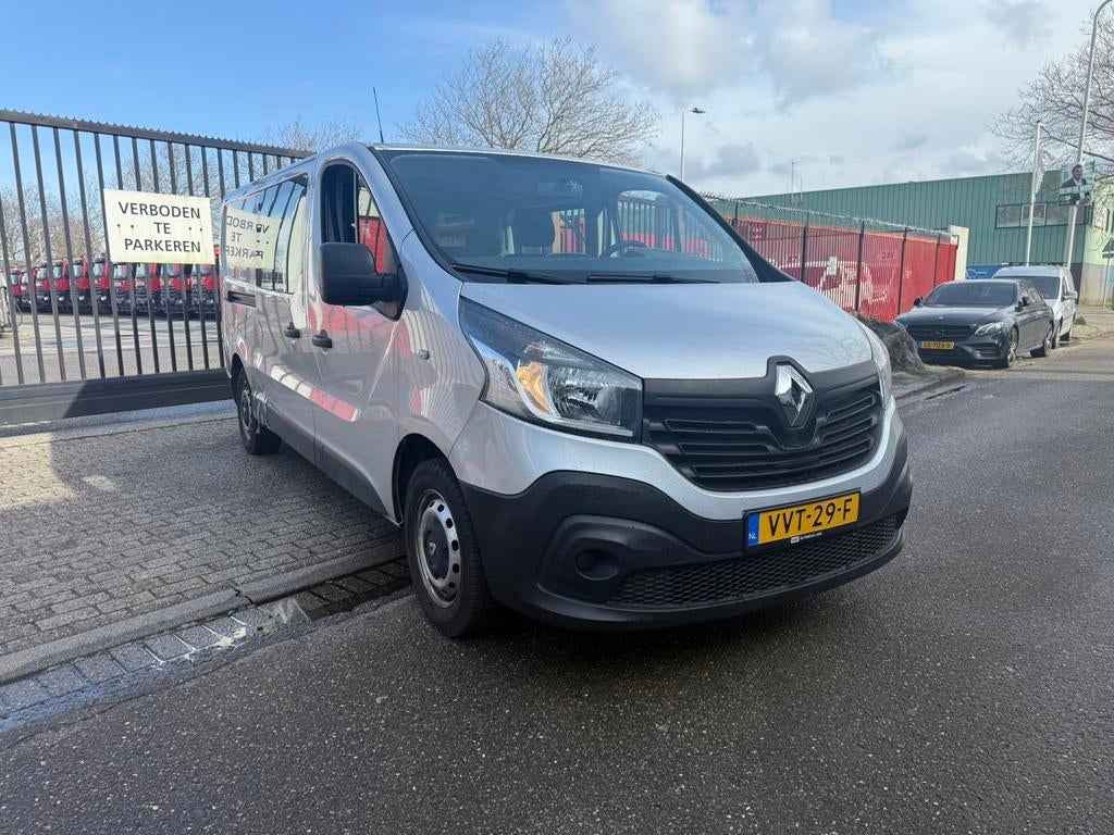 Renault trafic 2016, Auto's, Renault, Particulier, Zilver of Grijs, Te koop