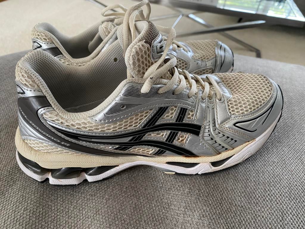 Asics Gel Kayano maat 44, Ophalen of Verzenden, Zo goed als nieuw