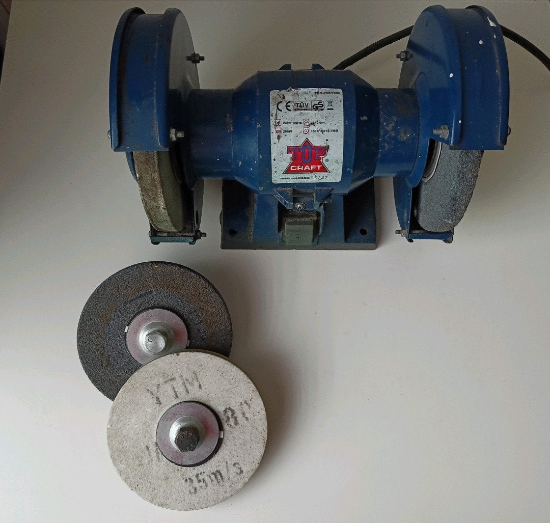 Topcraft slijpmachine met 2 extra schijven, Ophalen, Gebruikt, Minder dan 700 watt, Werkbankslijpmachine