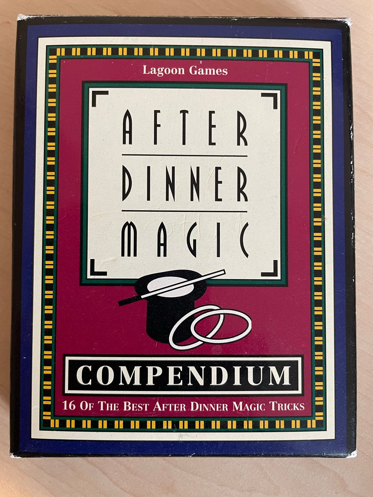 After Dinner Magic Compendium - 16 Magische Trucs, Hobby en Vrije tijd, Een of twee spelers, Ophalen of Verzenden, Gebruikt