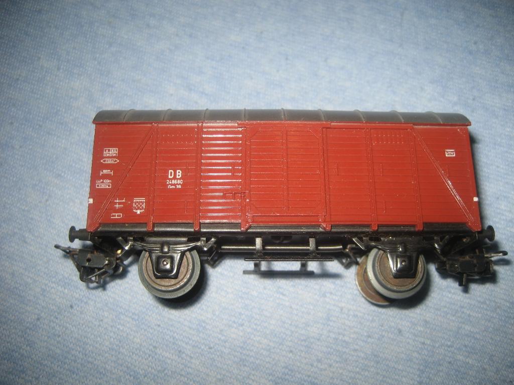 Märklin dichte goederen wagon 4542 HO, Wisselstroom, Wagon, Ophalen of Verzenden, Zo goed als nieuw