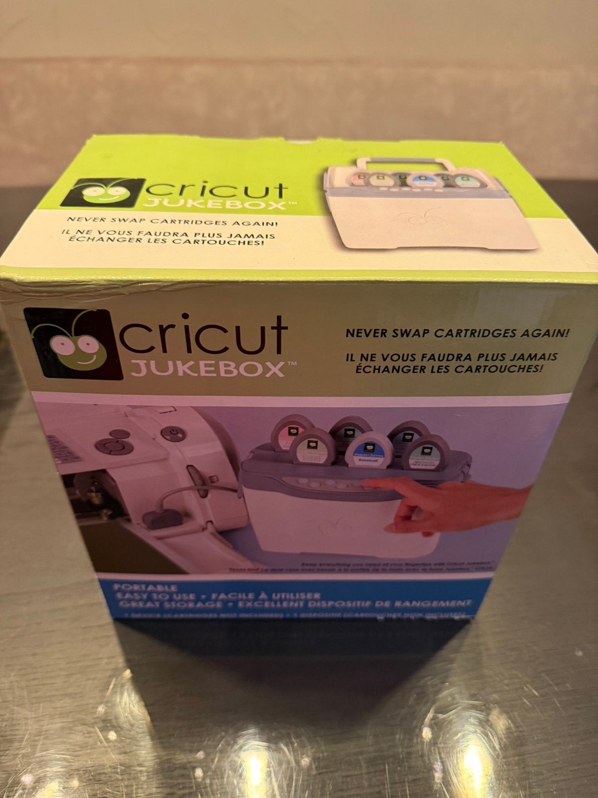 Cricut Jukebox – originele uitvoering in doos, Hobby en Vrije tijd, Knutselen, Overige thema's, Gereedschap of Toebehoren, Nieuw