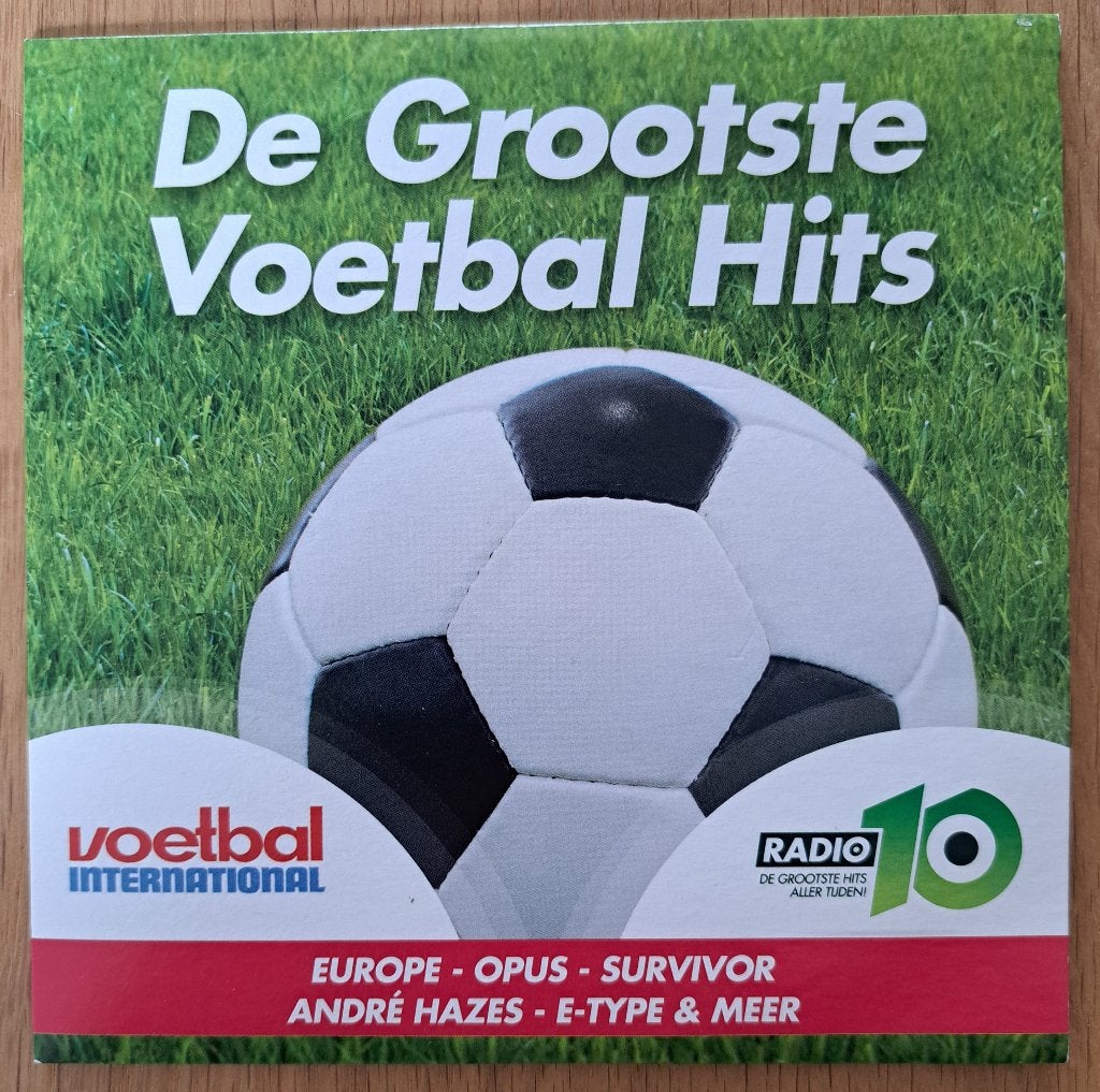 De Grootste Voetbal Hits (CD), Ophalen of Verzenden, Zo goed als nieuw