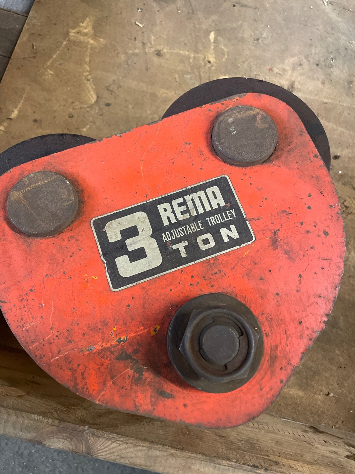 Rens loopkat 3 ton, Ophalen, Gebruikt, Handmatig