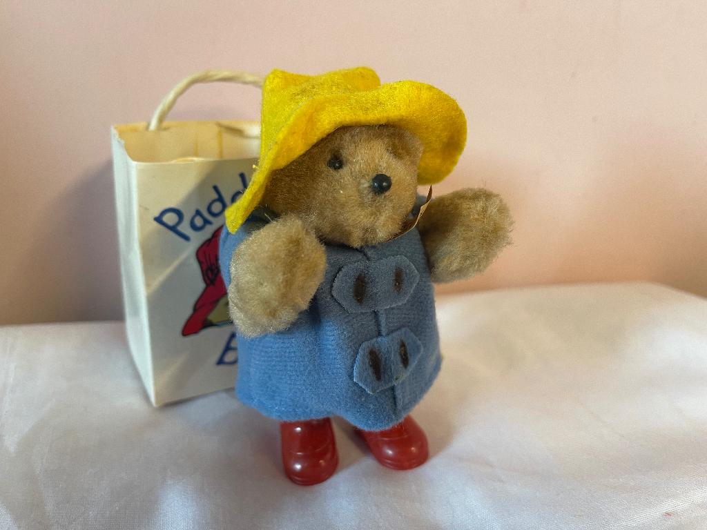 Paddington Bear, Verzamelen, Beren en Cherished Teddies, Ophalen of Verzenden, Zo goed als nieuw, Stoffen beer, Overige merken