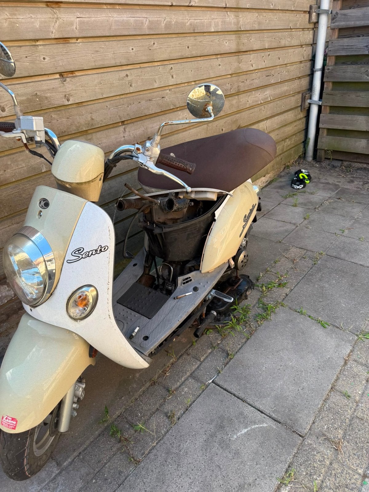 Kymco Sento Scooter - Start niet, gratis op te halen, Fietsen en Brommers, Scooters | Kymco, Ophalen, Gebruikt, Benzine, Overige modellen