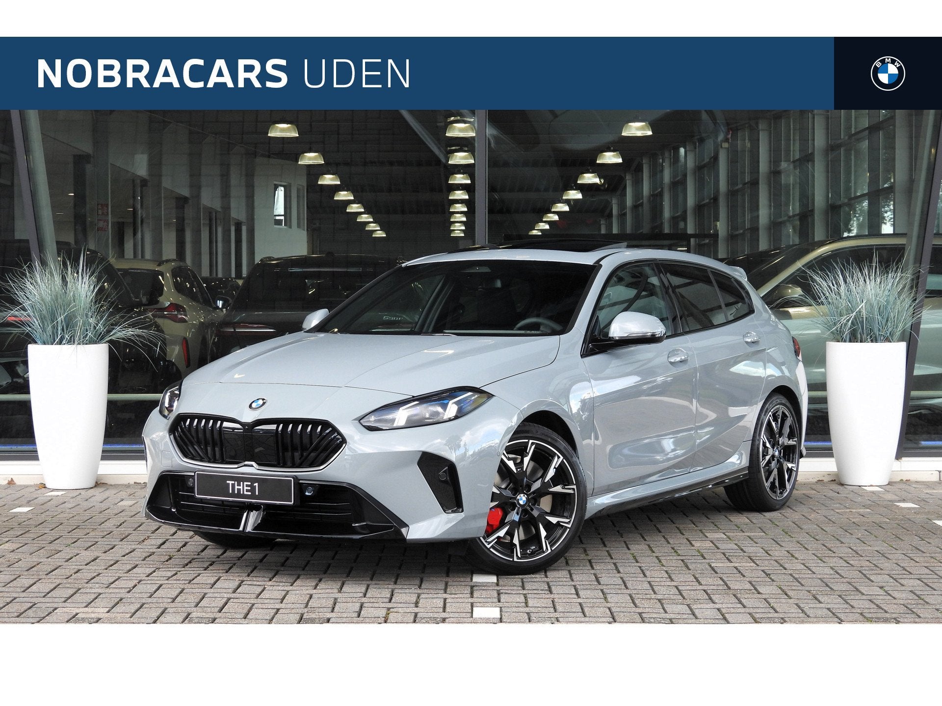 BMW 1 Serie 120 M Sport Automaat / Panoramadak / Sportstoele