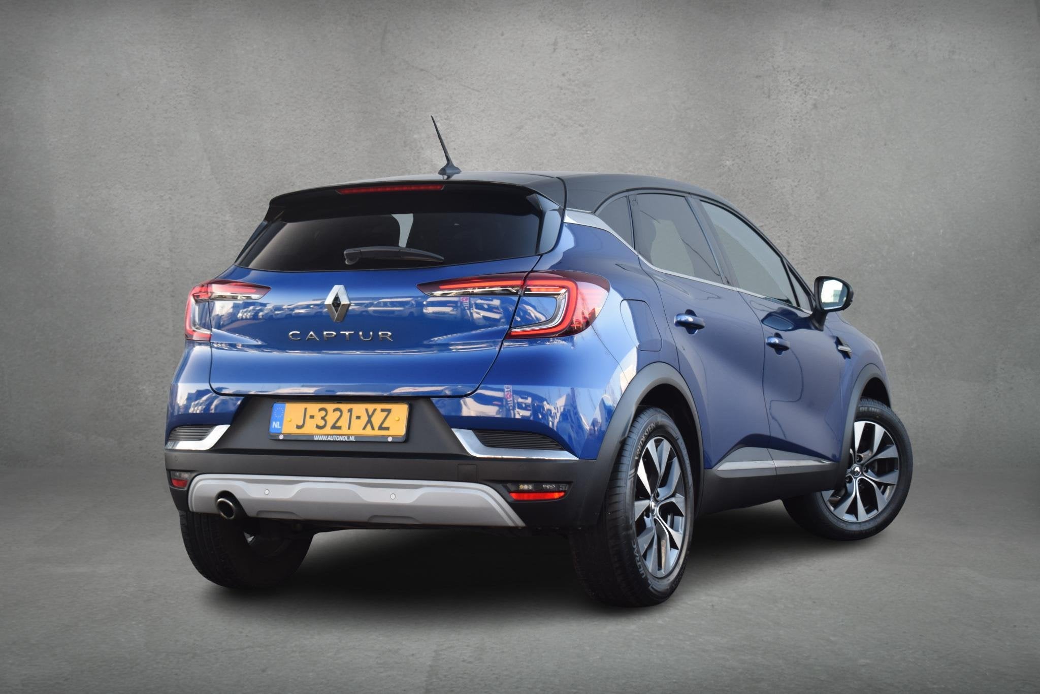 Renault Captur 1.0 TCe 100 Intens | Half Leer | Camera | Cli, Auto's, Gebruikt, 1165 kg, Blauw, Origineel Nederlands