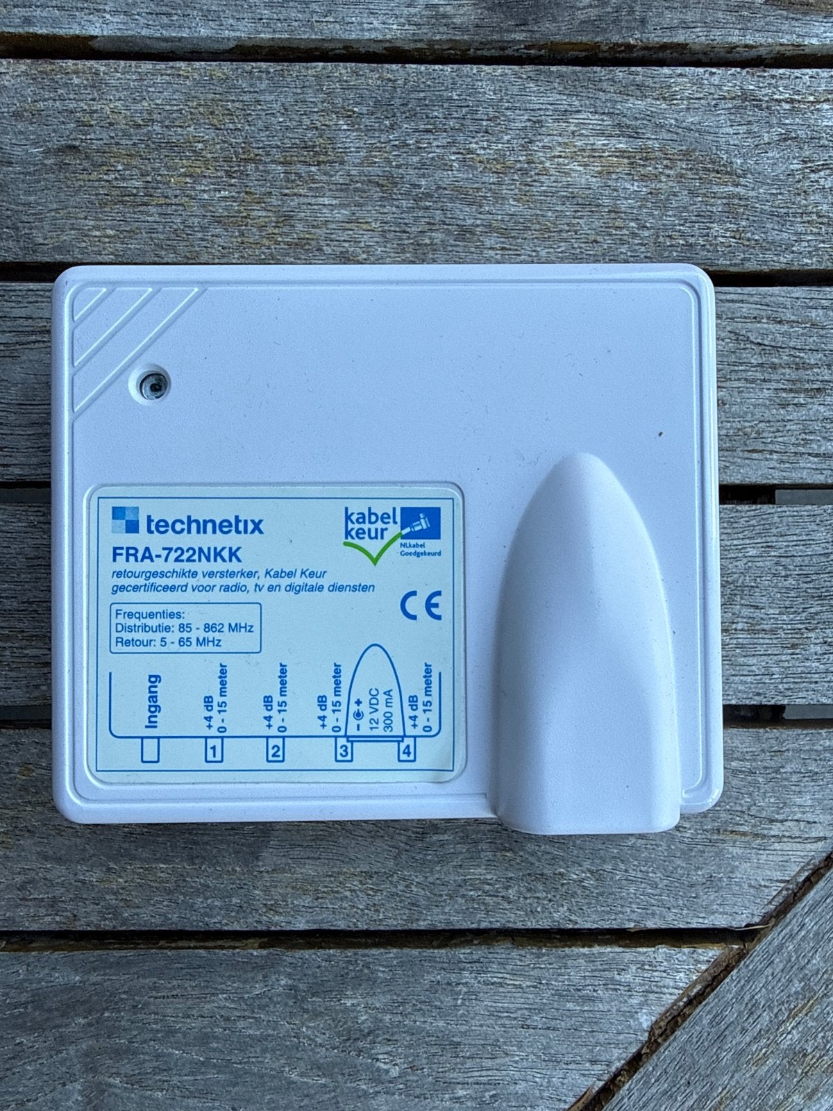 Technetix FRA-722NKK Antenneversterker - Camping/Schotel, Overige merken, Ophalen of Verzenden, Minder dan 60 watt, Gebruikt