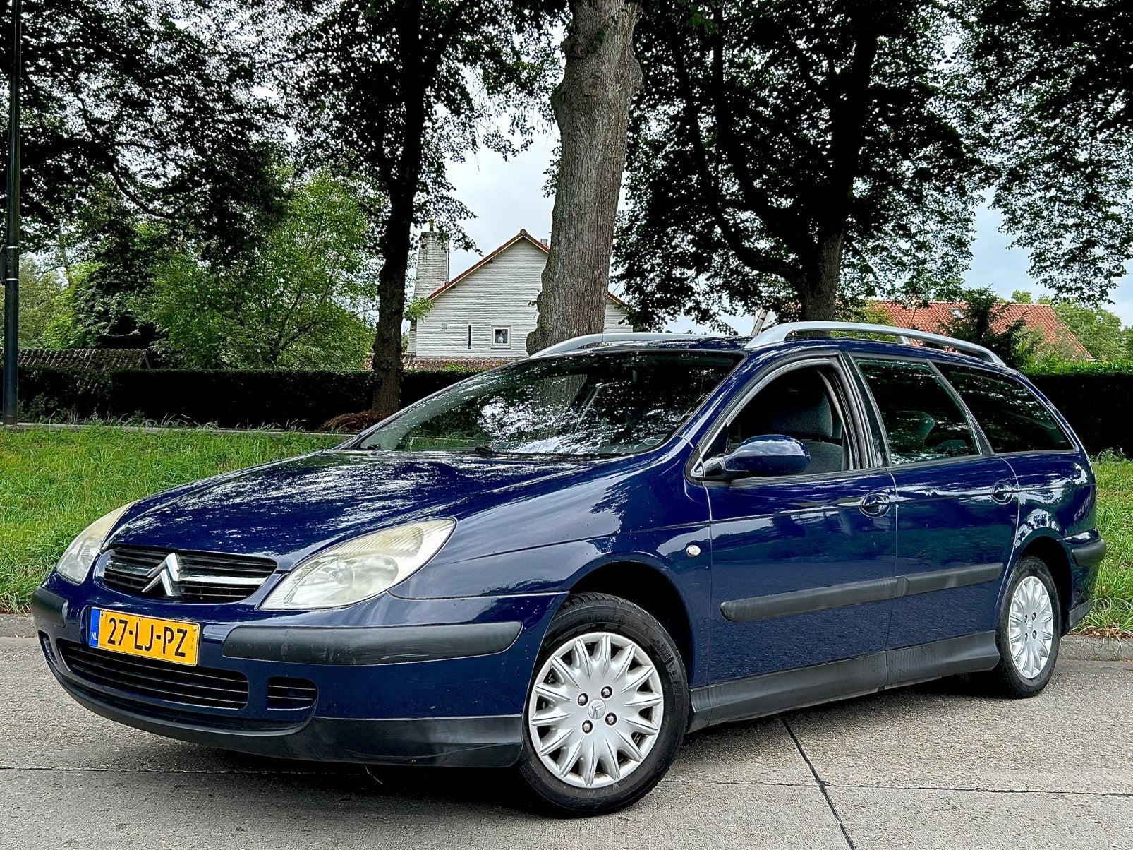Citroën C5 1.8-16V / Airco / Cruise / PDC / Trekhaak /, Auto's, Stof, Origineel Nederlands, Handgeschakeld, C5