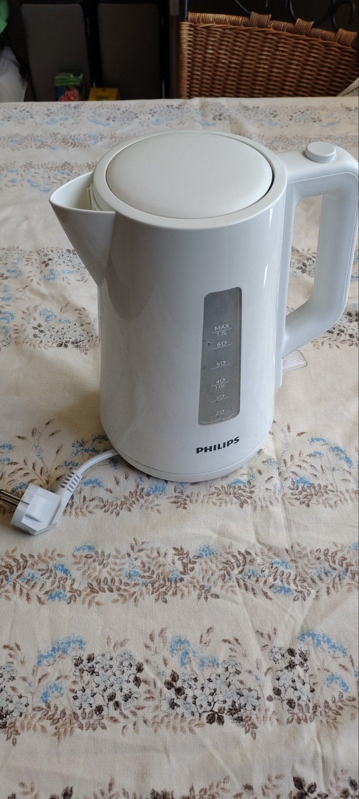 Philips Waterkoker Wit - Zo goed als nieuw, 1 tot 2 liter, Ophalen of Verzenden, Zo goed als nieuw, Draadloos
