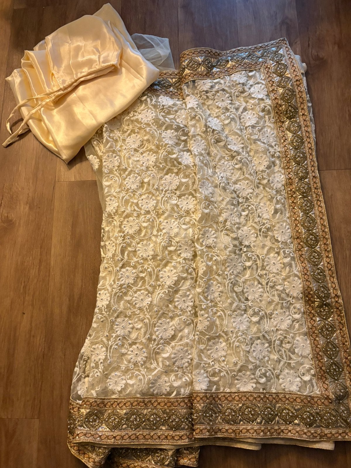 Sari, Ophalen of Verzenden, Nieuw, Overige kleuren, Accessoires